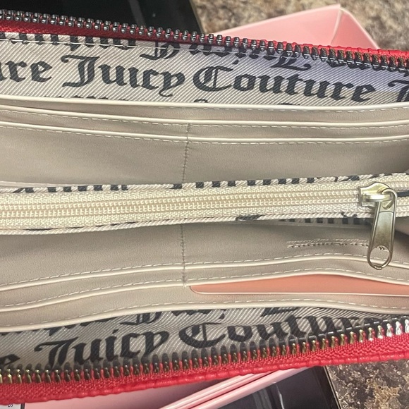 A brand new lipstick red juicy couture wallet / wristlet - Picture 2 of 5